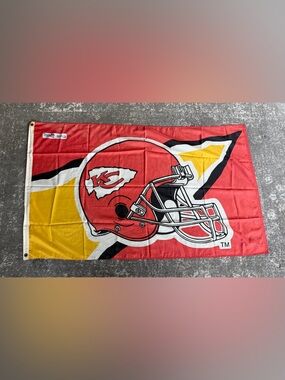 Vintage NFL Kansas City Chiefs Red Flag